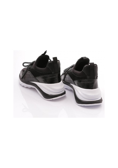 Dgn 080 Kadin Bağcikli Yüksek Taban Spor Ayakkabi 080-2252-R1534 Siyah