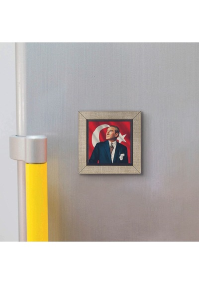 Mustafa Kemal Atatürk Baskılı Mdf Magnet 7x7 351