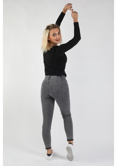 Kadın Paçası Sökük Kot Pantolon Gri Kadın Paçası Sökük Kot Pantolon Gri