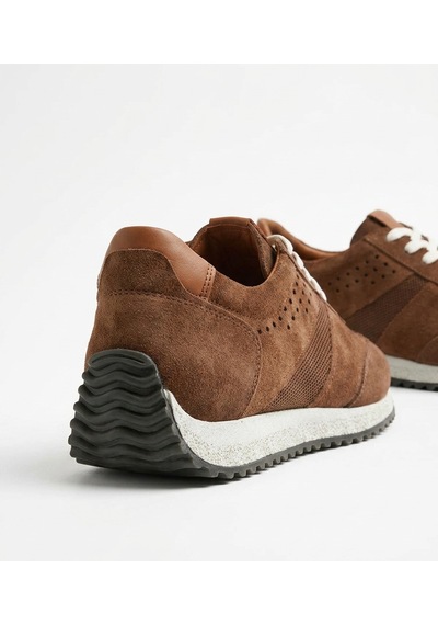 Growish Gd0105 Hakiki Nubuk Deri Termoaktif Taban Üst Kalite Koku Yapmaz Çift Renk Hafif Taban Sneaker Spor Ayakkabı Koyu Kahverengi Growish Gd0105 Hakiki Nubuk Deri Termoaktif Taban Üst Kalite Koku Yapmaz Çift Renk Hafif Taban Sneaker Spor Ayakkabı Koyu Kahverengi