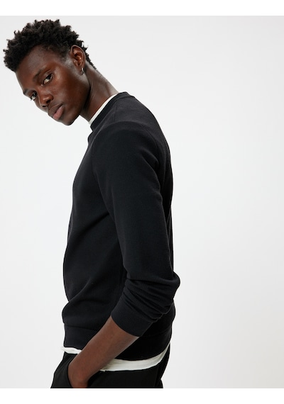 Koton Bisiklet Yaka Sweatshirt Basic Uzun Kollu Dokulu Pamuk Karışımlı Siyah 5wam70032mk Siyah Koton Bisiklet Yaka Sweatshirt Basic Uzun Kollu Dokulu Pamuk Karışımlı Siyah 5wam70032mk Siyah