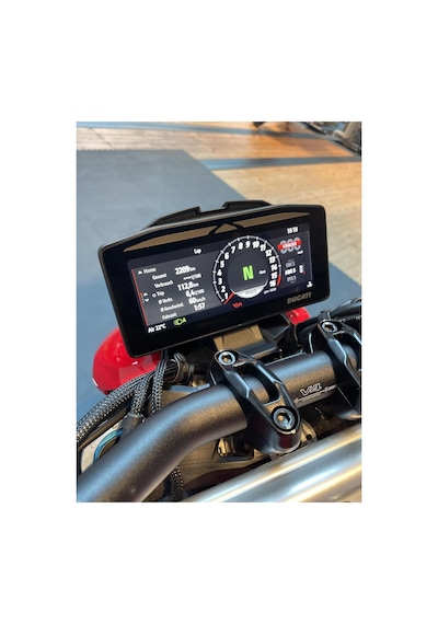 Ducati Streetfighter V4 S 2025 2026 Model Dijital Gösterge Panel 9h Nano Ekran Koruyucu