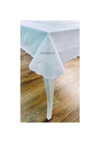 Hazır Dantel İşleme Dantel Görünümlü Düz Kendinden Çiçek Desenli Pvc Dikdörtgen Muşamba Masa Örtüsü 122 X 153 Cm Beyaz Hazır Dantel İşleme Dantel Görünümlü Düz Kendinden Çiçek Desenli Pvc Dikdörtgen Muşamba Masa Örtüsü 122 X 153 Cm Beyaz