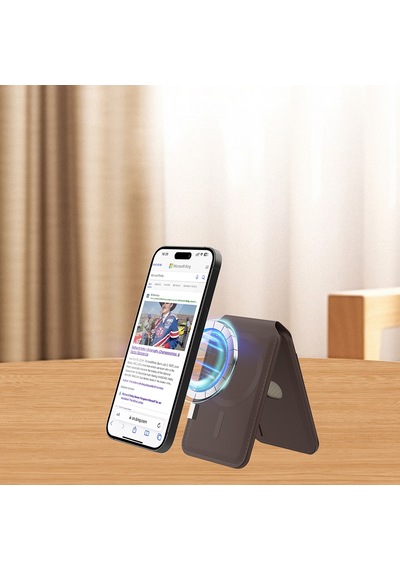 Micflip P17 İos Cihazlara Özel Magnetik Standlı Kartlık Kahverengi