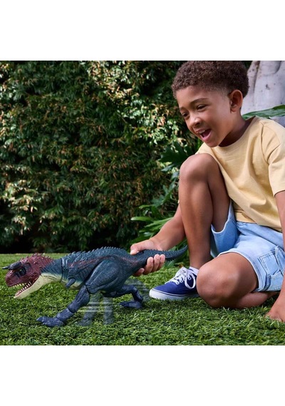 Jurassic World Sesli Carnotaurus Dev Dinozor Figürü 43 Cm Jkg85
