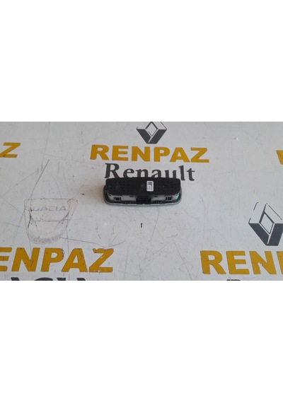 Audi A3 Arka Tavan Lambası 8V0947111A
