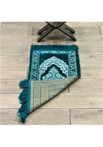 Kadife Çocuk Seccadesi - Yeşil 38x80 Cm - 180 Gr - Tesbih Hediyeli Çok Renkli