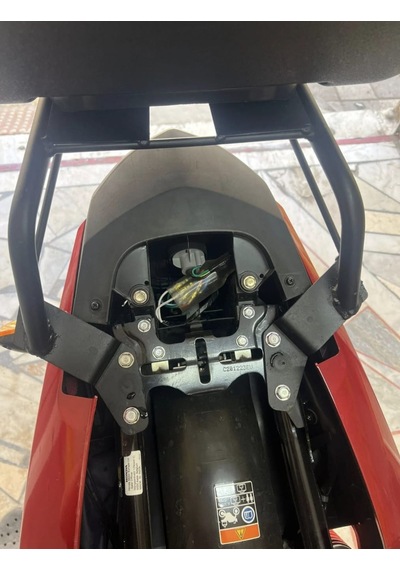 Honda Cb 125 F 2024 Çanta Demiri