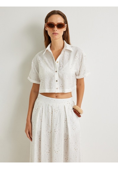 Koton Koton X Şahika Ercümen - Fisto Crop Oversize Gömlek Kısa Kollu Viskon Beyaz Desenli 4sak60175ew Beyaz Desenli Koton Koton X Şahika Ercümen - Fisto Crop Oversize Gömlek Kısa Kollu Viskon Beyaz Desenli 4sak60175ew Beyaz Desenli