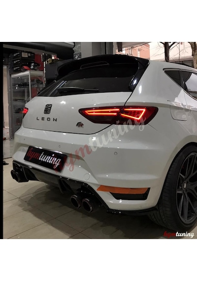Seat Leon Aero Tampon Flap Seti Sağ + Sol Parlak Siyah