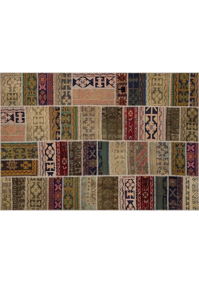 Çekici Renklerle Örülmüş Patchwork Halı 230x160 Cm 6323
