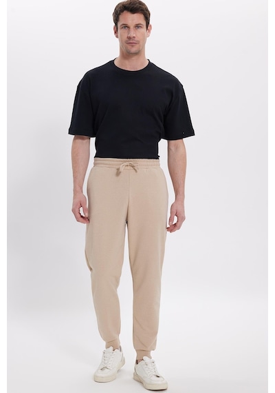 Tudors Erkek Regular Fit Klasik Kesim Beli Bağcıklı Jogger Cepli Lastikli Paça Bej Eşofman Altı-41767 Bej Tudors Erkek Regular Fit Klasik Kesim Beli Bağcıklı Jogger Cepli Lastikli Paça Bej Eşofman Altı-41767 Bej