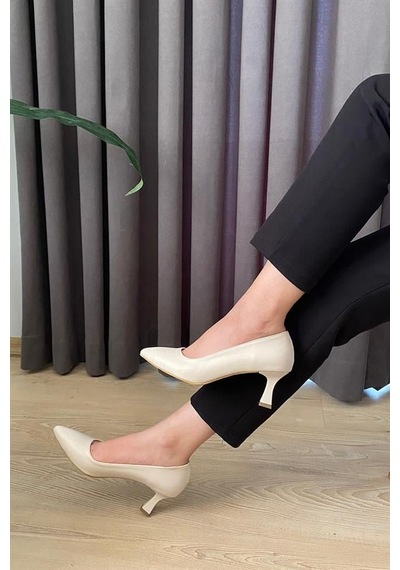 Kadın Sity Krem Cilt 6 Cm İnce Topuklu Stiletto Krem