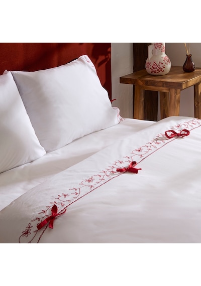 Karaca Home Calia %100 Pamuk Nakışlı Çift Kişilik Nevresim Takımı Beyaz Beyaz