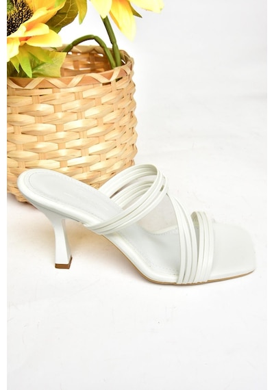 Fox Shoes S590033709 Beyaz İnce Topuklu Kadın Terlik Beyaz