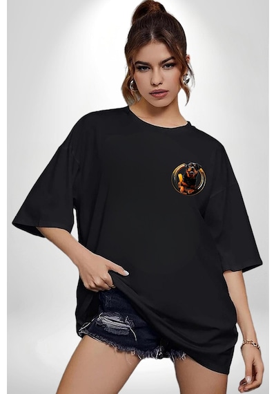 Süper Tasma Rottweiler Eğitim Siyah Oversize Unisex Ön Sol Yan Minimal Baskılı Tişört Koyu Siyah