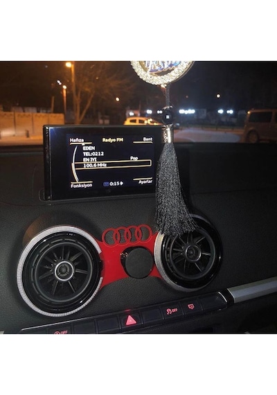 Audi A3 Telefon Tutucu