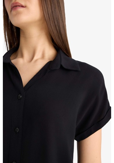 DeFacto Regular Fit Basic Düz Viskon Kısa Kollu Gömlek N7819AZ25SPBK27