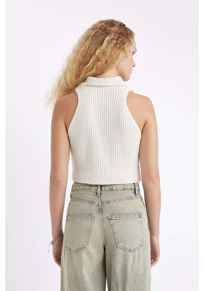 Defacto Coool Slim Fit Dar Kesim Düğmeli Triko Yelek	 D3584AX24HS Ekru