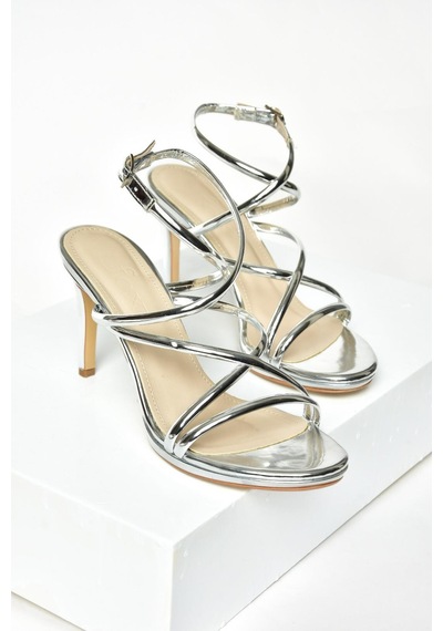Fox Shoes S569716534 Gümüş Ayna İnce Topuklu Kadın Abiye Ayakkabı Gümüş