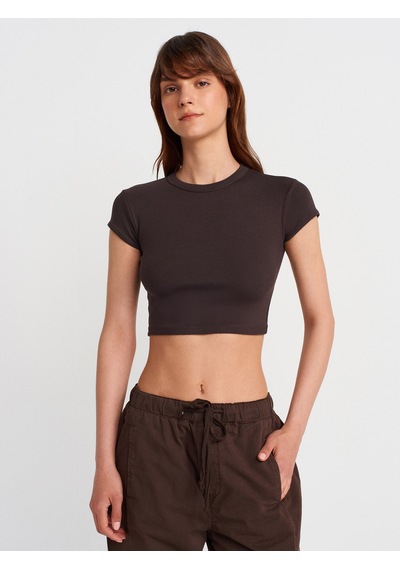 Dilvin 31810 Bisiklet Yaka Crop T-shirt-koyu Kahve Koyu Kahve