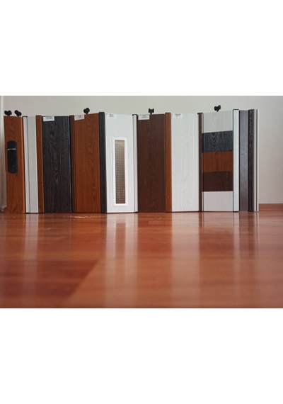 Sarpaş Katlanır Akordiyon Pvc Kapı-Camlı-Karaağaç 12 Mm