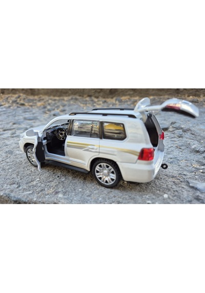 Oyuncak Araba Toyota Jip Land Cruiser V8 Model Araç Sesli &ışıbyz