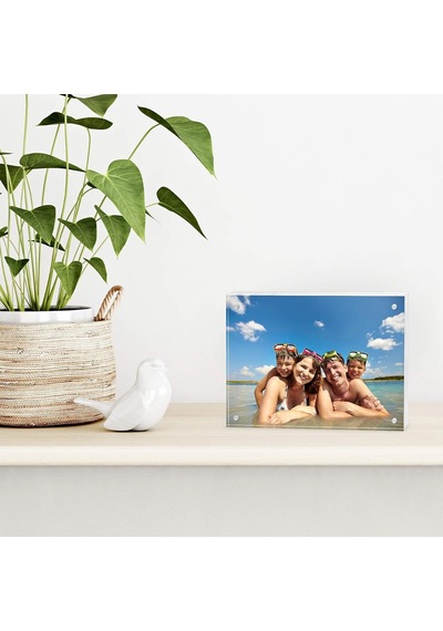 6x8 Akrilik Resim Çerçevesi, Manyetik Köşeli Şeffaf Fotoğraf Çerçevesi, Masa Üstü, Mikrofiber Kumaş Dahil