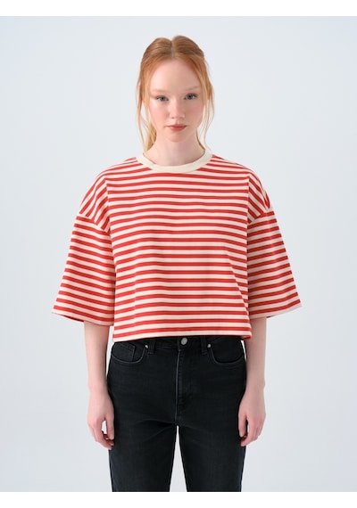 Loose Crop Kadın Tshirt K.kol Kırmızı