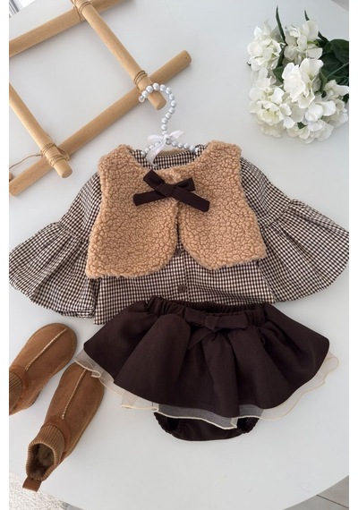 Minigimin Cicileri Peluş Yelekli Ekose Bluzlu Etekli Bloomer Kız Bebek 3 Lü Takım - Kahve