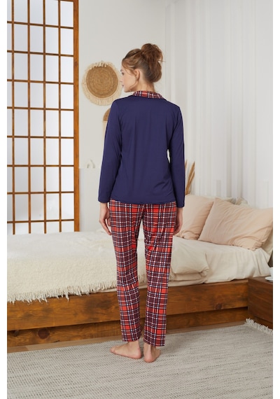 Siyah İnci Gömlek Yaka Düğmeli Milan Örme Pijama Takım25224004 Lacivert Siyah İnci Gömlek Yaka Düğmeli Milan Örme Pijama Takım25224004 Lacivert