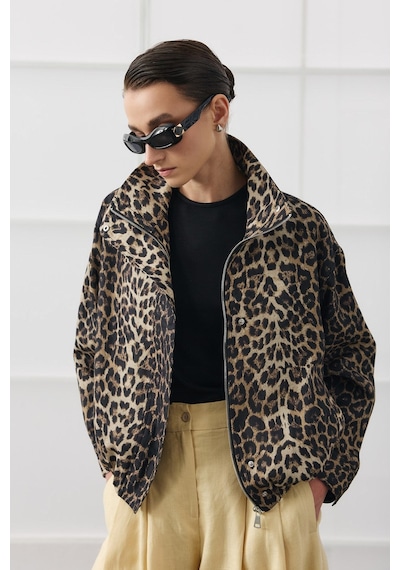 Molene Leopar Desenli Dik Yaka Bomber Ceket