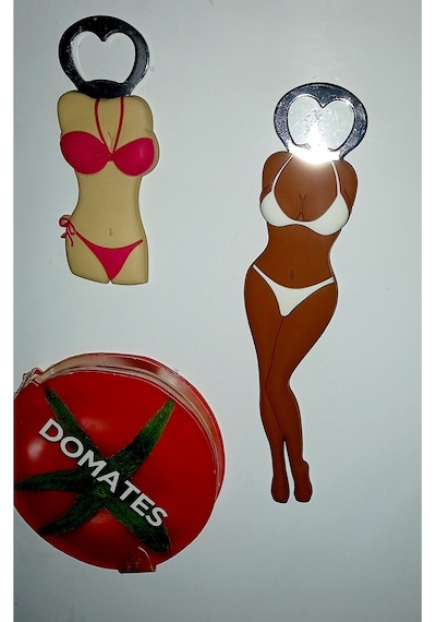 Açacak Magnet Bikinili 12 Cm