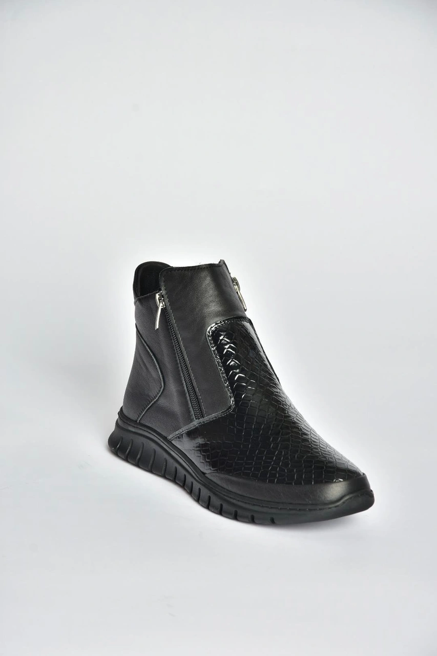 Fox Shoes V555709303 Siyah Hakiki Deri Kroko Baskılı Kadın Bot Siyah-hakiki Deri