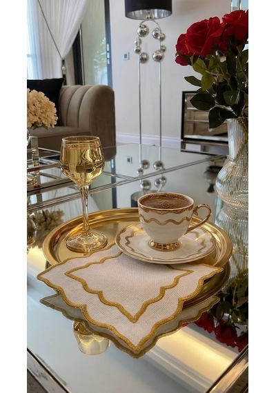 Kahve Yanı Sunumluk Peçete Gold Fisto Nakışlı Kokteyl Peçetesi Bardak Altlığı Beyaz 14x14 Cm