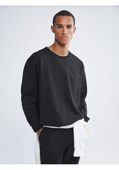 Lcw Vision Siyah Bisiklet Yaka Erkek Kalın Sweatshirt