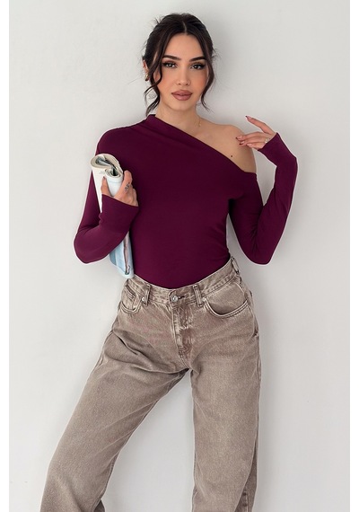 Noa & Noa Kadın Asimetrik Tek Omuz Bluz White Angle bordo