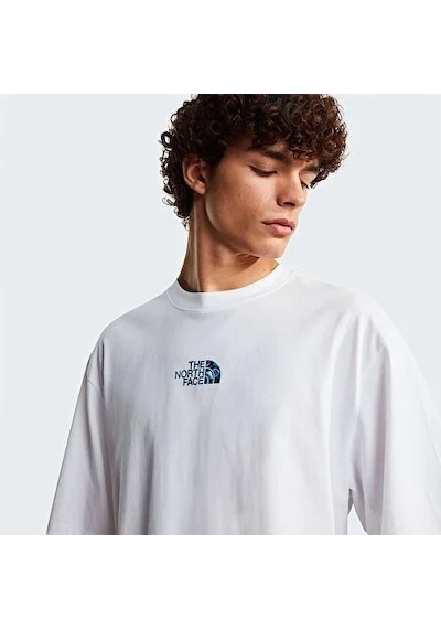 The North Face Liquid Logo Erkek Oversize T-shirt Nf0a8g9ufn41 Beyaz