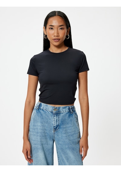Koton Arkası Pencere Detaylı Tişört Kısa Kollu Yuvarlak Yaka Slim Fit Siyah 4sak50684ek Siyah