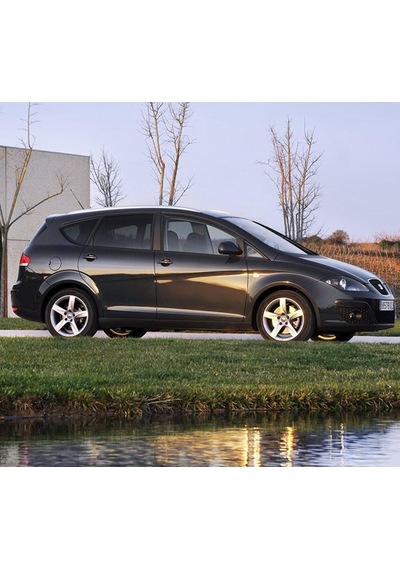 Seat Altea XL 2008-2015 Sağ Ön Yolcu Kapı Cam Düğmesi Krom 5K0959855