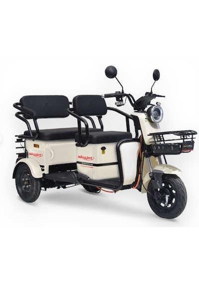 Skyjet Master Car Beyaz Renk 2026 Model Motosiklet 1 Adet