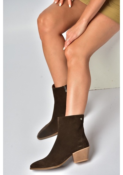 Fox Shoes Z654037561 Kahverengi Hakiki Deri Süet Alçak Topuklu Western Kadın Bot