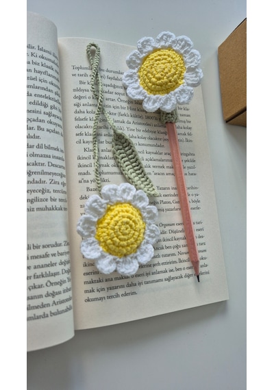 Papatya Amigurumi Set Kitap Ayracı Kalem Süsü Kalem Başlığı Hediyelik