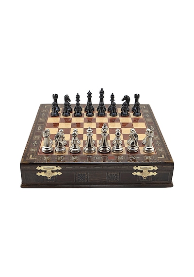 Gifthome Premium Black Metal Klasik Satranç Takımı Ve El İmali Masif Ahşap Sandıklı Gül Tahtası 38x38x6 Cm.