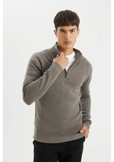 DeFacto Standart Fit Normal Kesim Dik Yaka Fermuarlı Basic Düz Triko Kazak A5184AX24AUGR308