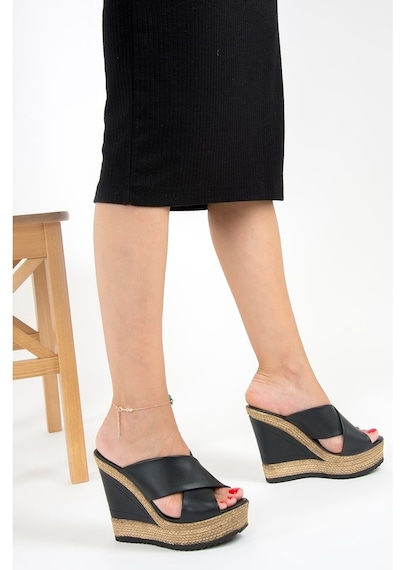 Fox Shoes Siyah Kadın Terlik F674072009