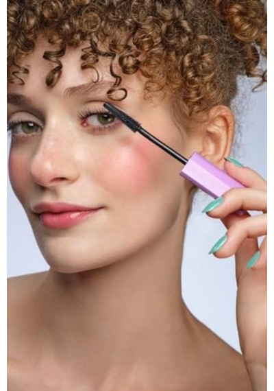 By Pastel 24h Uzun Süreli Maskara 9 Ml Hacim Artırıcı Etki Ve Suya Dayanıklı Özellik Genel