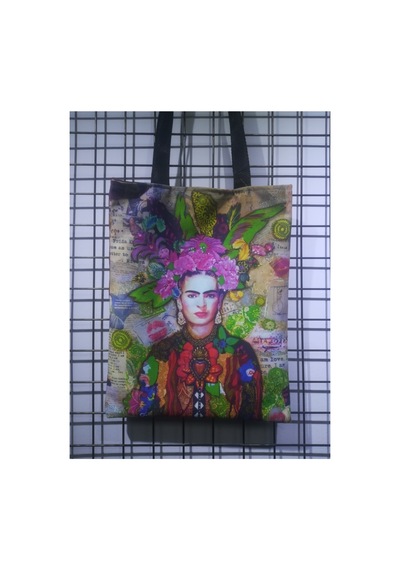 Owl Bag Çiçekler Içinde Özgür Bir Kadın Desenli Tasarım Kumaş Omuz Çantası Çok Renkli
