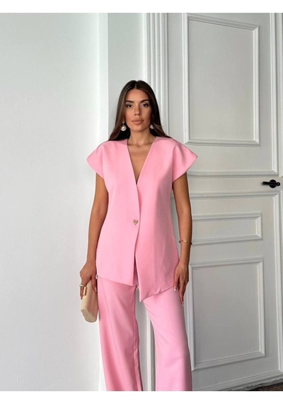 Yelekli Pantolonlu Düğmeli Alt Üst Takım Pembe