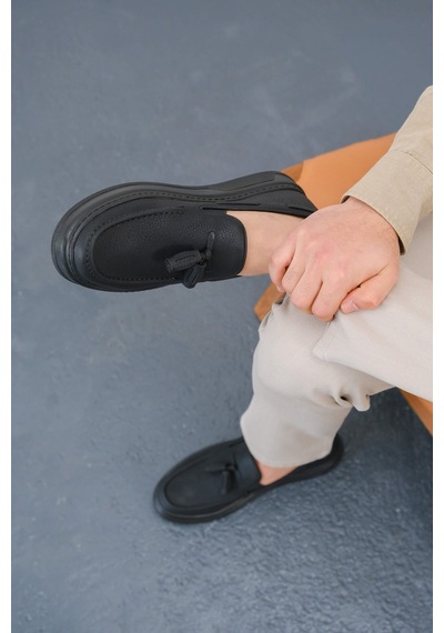 Roof Atelier Erkek Siyah Püskül Detaylı Loafer Ayakkabı - 127 - Fst Loafer-x Siyah